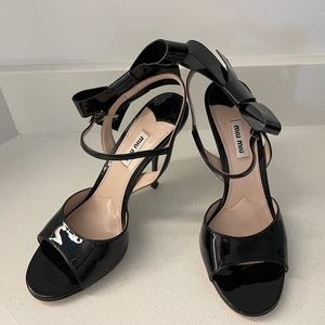 Perfect Summer Wedding Shoe black patent MiuMiu sling back heels with giant bow